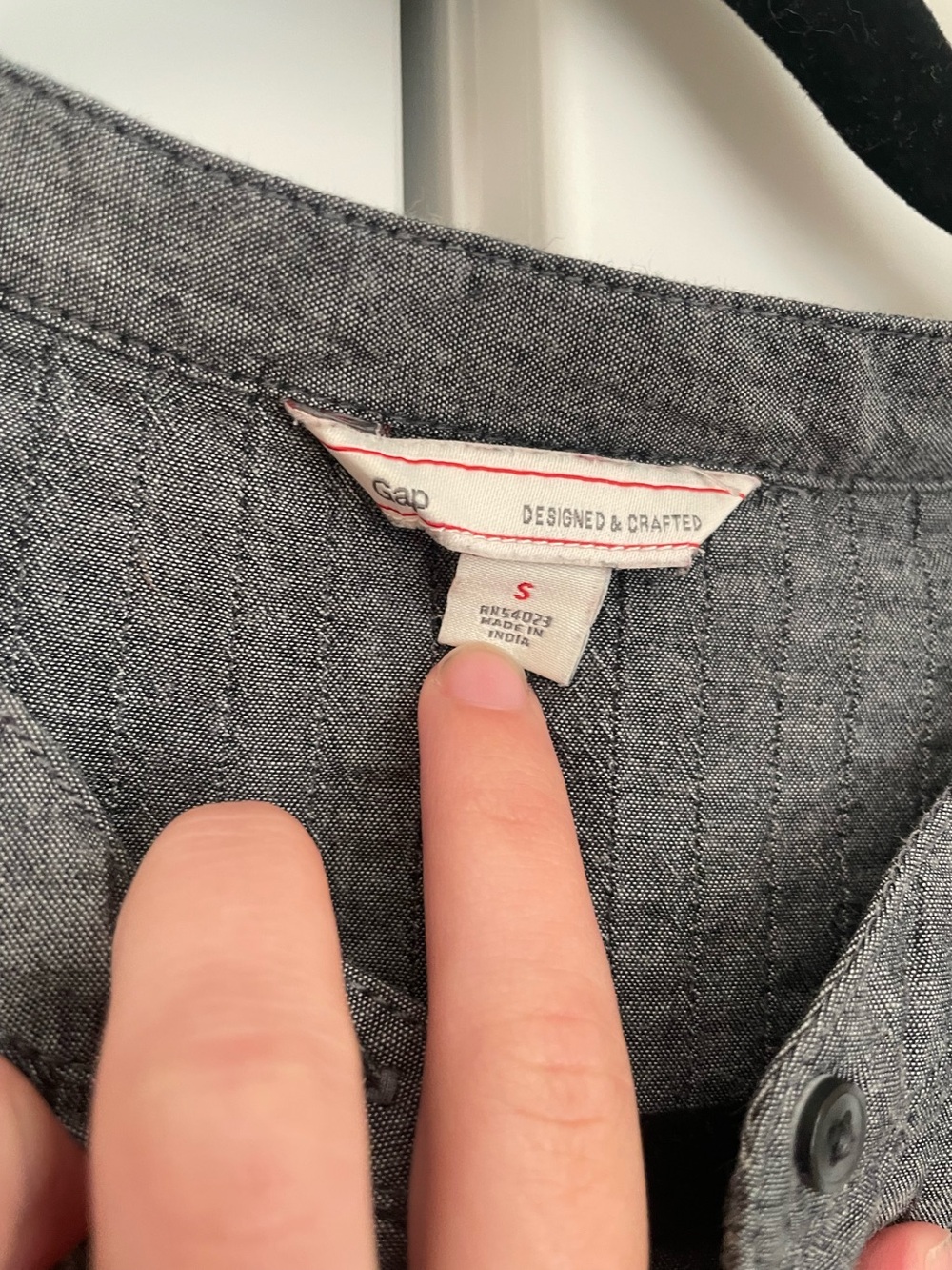GAP Pleated Chambray Dress Longsleeve Gray Small - Picture 2 of 3
